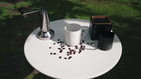 Cup of coffee with bean Video stock 133627600