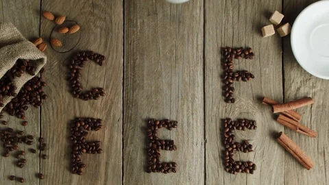 Cup of coffee on the boards Vídeo Stock 83166628