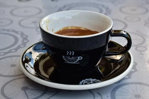 Cup of espresso coffee on the table 库存照片