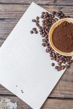 Cup with ground coffee Stock-Fotos