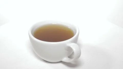 Cup of hot coffee or tea, isolated Vidéo 84186917