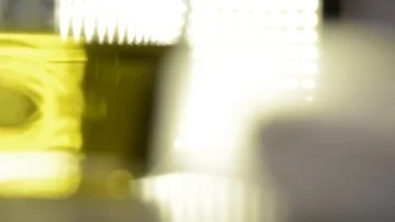 A cup of olive oil 動画素材 85693766