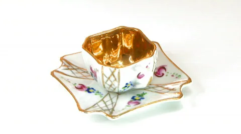 Cup of tea pouring and rotating  Stock Footage 282734