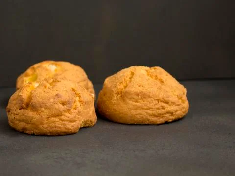 Cupcake is on the black table Stock Photos