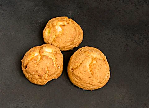 Cupcake is on the black table Stock Photos