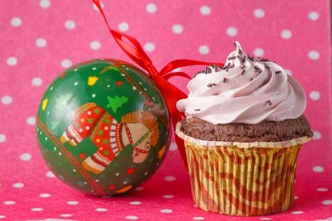 Cupcake on colored pink backround Foto stock