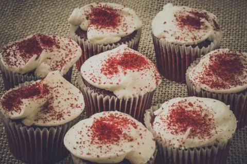 Cupcakes with rustic backgound Stock Photos