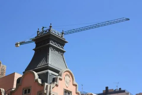 Cúpula de edificio en obras Stock Photos