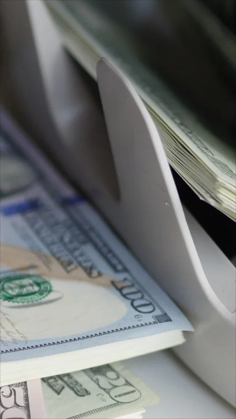 Currency Counter Machine. Counting Banknotes. Vertical. 스톡 동영상 283991387