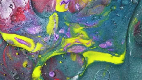 Current liquid paints. Abstract color moving background closeup Vidéo 134378046