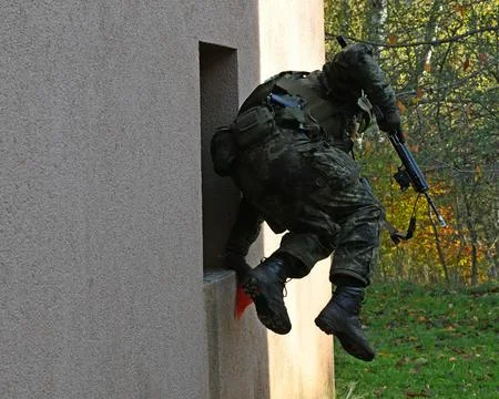 Current Military-1940-present day, German Paratrooper (Bundeswehr) with the 4. Foto stock