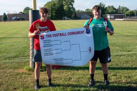 Current Military-1940-present day, Airmen from the 181st Intelligence Wing play Stock Photos