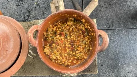 Curry in pot Stock Photos