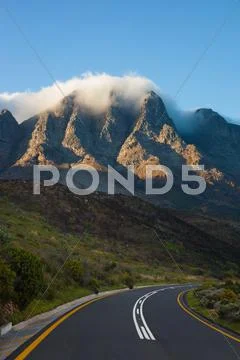 Curving highway Stock Photos