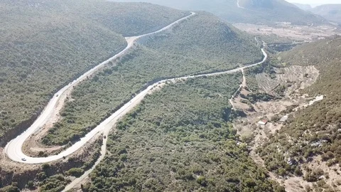 Curvy Road in Greece 스톡 동영상 88673416