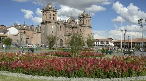 Cusco cuzco peru main square at cathedral church south america Stock-Footage 11118471