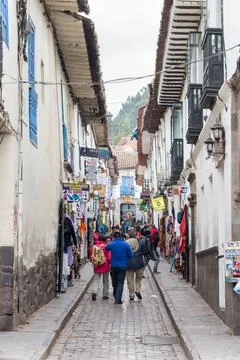 Cusco, Provincia de Cusco, Peru - October 16, 2018: Cusco Street Scene: Daily 스톡 사진