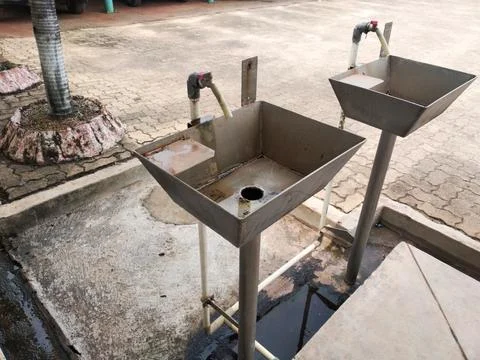 Custom-made sink Stock Photos