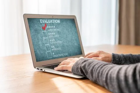 Customer satisfaction and evaluation analysis on modish software computer Stock Photos