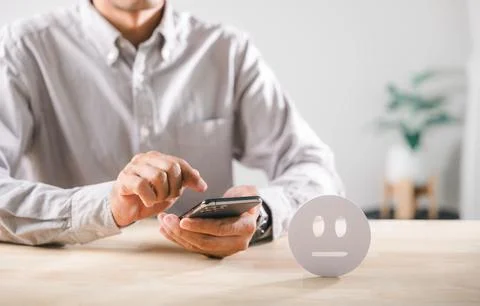 Customer submitting neutral feedback, completing service quality satisfacti.. Stock Photos