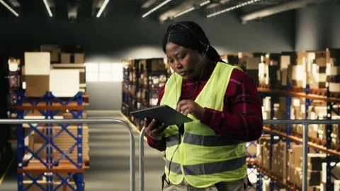 Customer support complaint, fulfillment center, express delivery details Stock Footage 330140150