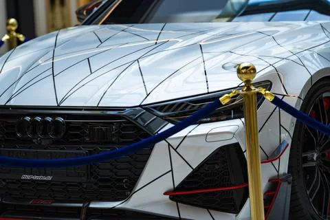 Customized Audi RS7 Performance Sedan Displayed at Automotive Exhibition Stock-Fotos