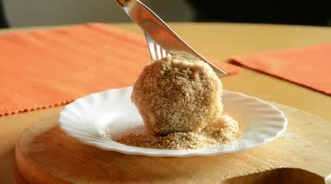 Cut the apricot dumpling 스톡 동영상 11550085