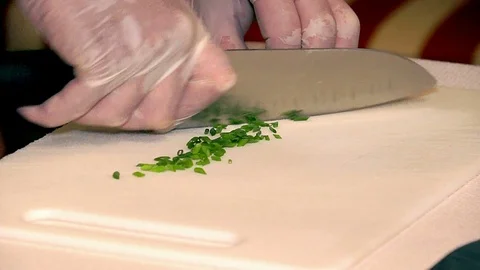 Cut the green onion Stock-Footage 94914447