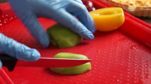 Cut kiwi fruit Stock-Footage 81013528