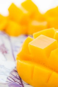 Cut mango closeup Foto stock