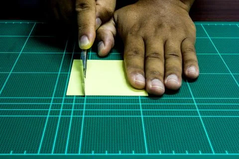 Cut paper by cutter Foto stock