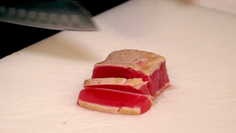 Cut the red fish 動画素材 97291908