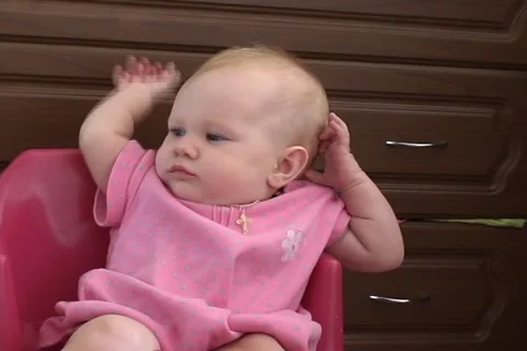 Cute girl  動画素材 1077119