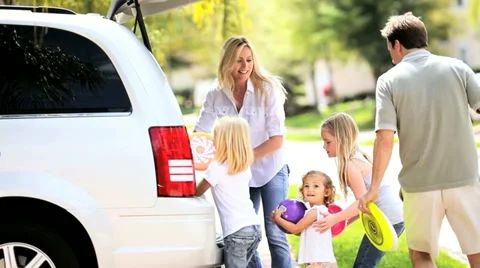 Cute Girls Parents Getting Family Car Ready Car Journey Stock Footage