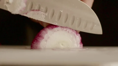 Cuting red onion Video stock 70059295