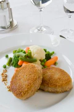 Cutlet with vegetables Stock Photos