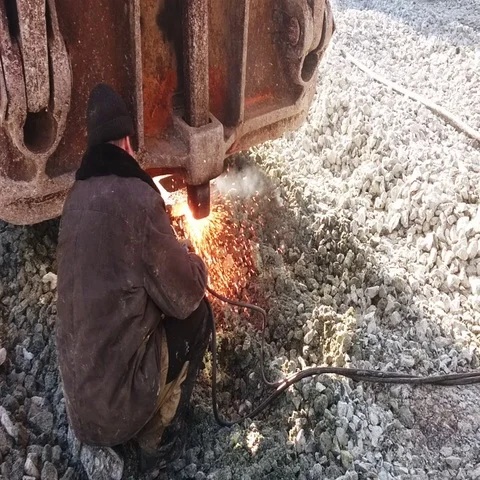 Cuts metal welding Stock Footage 69276383
