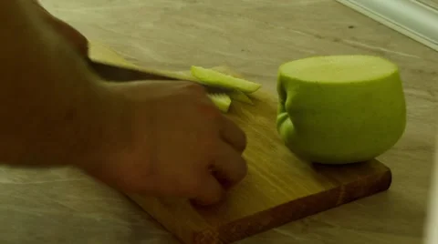 Cutting Apple and Orange 動画素材 67823611
