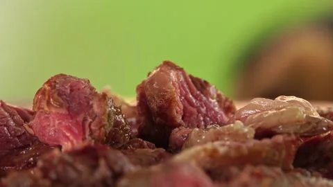 Cutting barbecue steak fried on the grill Stock-Footage 245478065