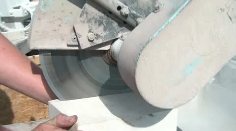 Cutting Brick with Saw Outside Vidéo 12576930