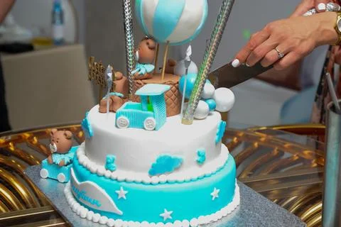 Cutting cake Photos