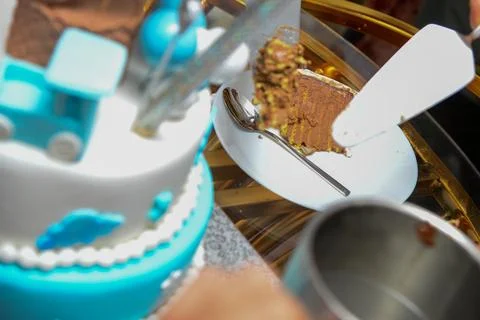 Cutting cake Photos