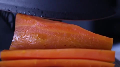 Cutting carrots Video stock 282827298