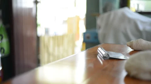 Cutting dough 库存影片 27452542