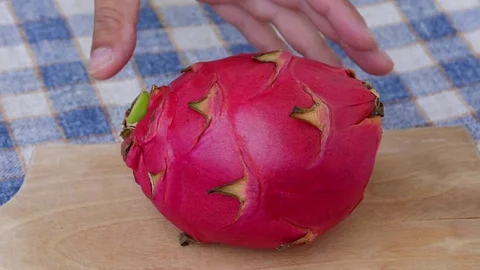 Cutting Dragon fruit or Pitaya Stock Footage 80470434
