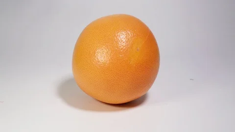 Cutting grapefruit 库存影片 97290588