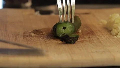 Cutting jalapeno Video stock 139015270