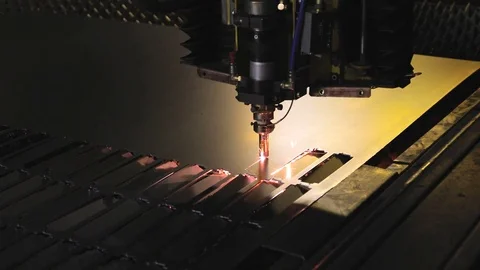 Cutting laser of sheet metal on automatic machine Видео 75565913