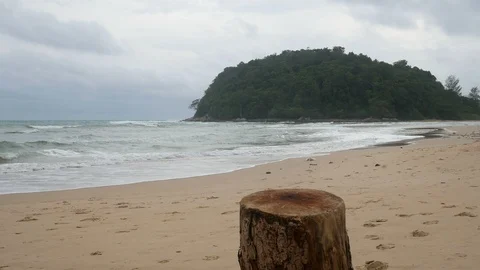 Cutting log stand on beach like a table for put something on ,  Background ar Stock Footage 94526579
