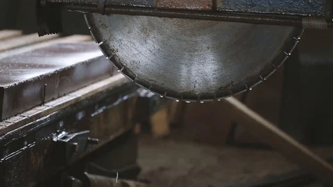 Cutting machine after sawing stone. Vidéo 83522890